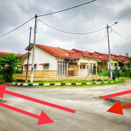 Lh Homestay Bandar Utama Gua Musang Exterior photo